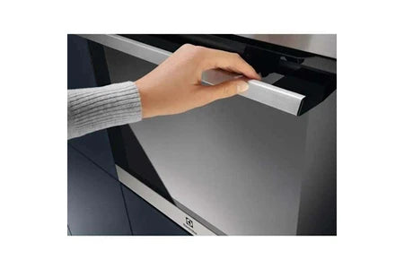 Four encastrable Electrolux Four encastrable EOH4P46BX 944068308 gris sole ventile 500.0 °C