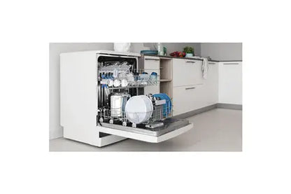 Lave-vaisselle pose libre Indesit I3FL634O