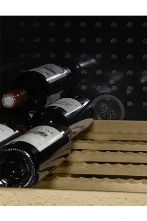 Cave de vieillissement La Sommeliere CLASSIC194 188 bouteilles porte vitree traitee anti UV avec serrure et clayette bois de hetre