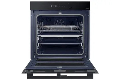 Four encastrable Samsung NV7B5755SAK Dual Cook Flex Noir